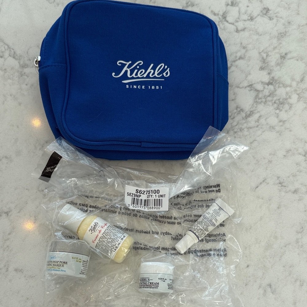 (Unopened)Kiehl's Royal Blue Pouch with Skincare Minis